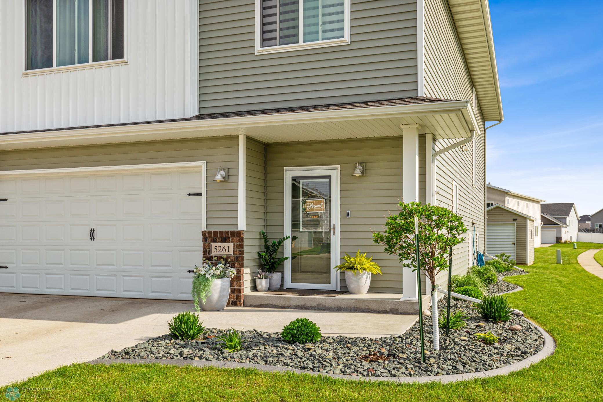Front Exterior Entryway
