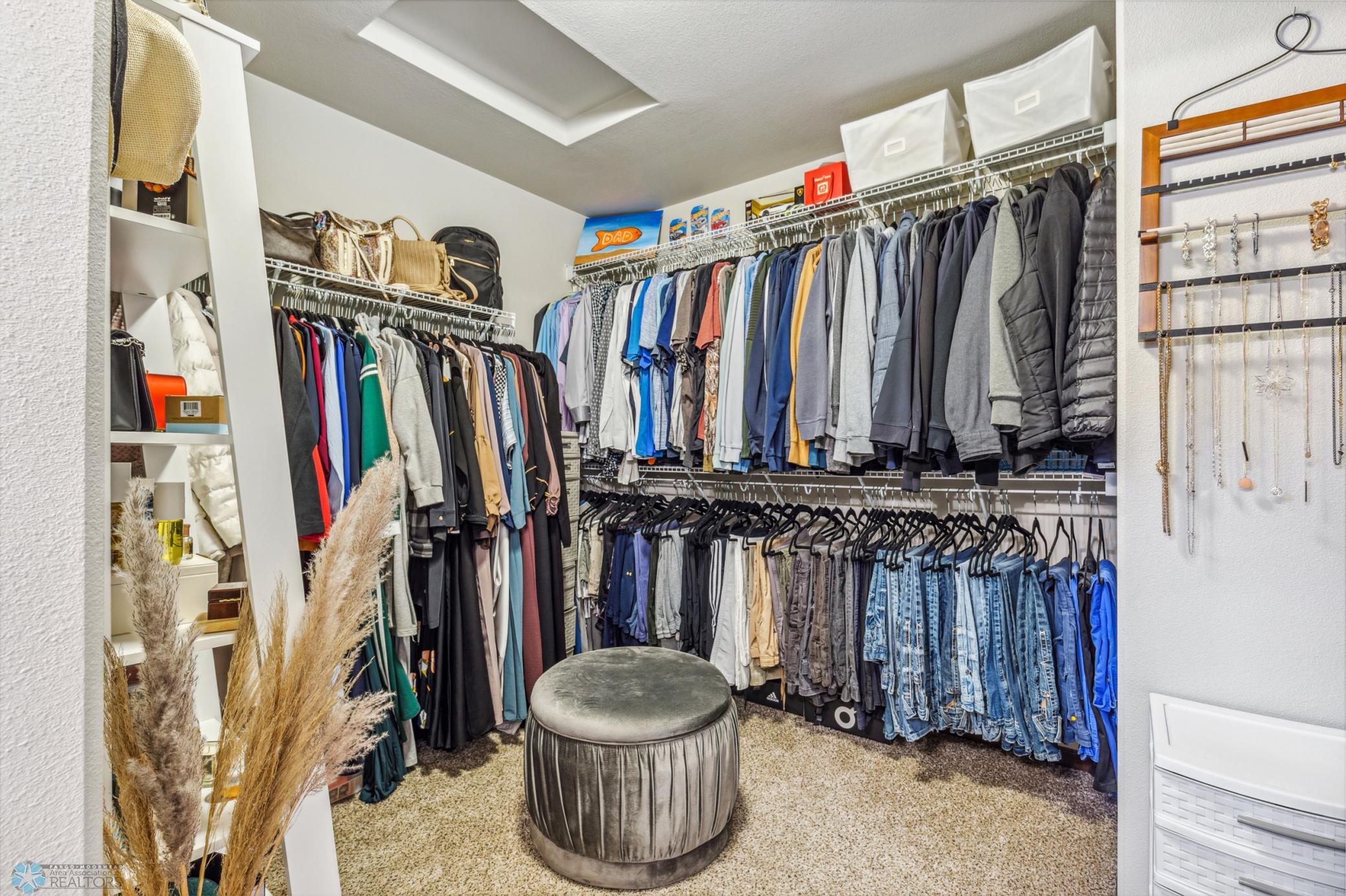 Walk-in Closet