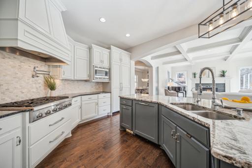 4414 Juleena Place, Minnetonka, MN 55345