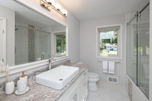 Completely renovated main floor full bath