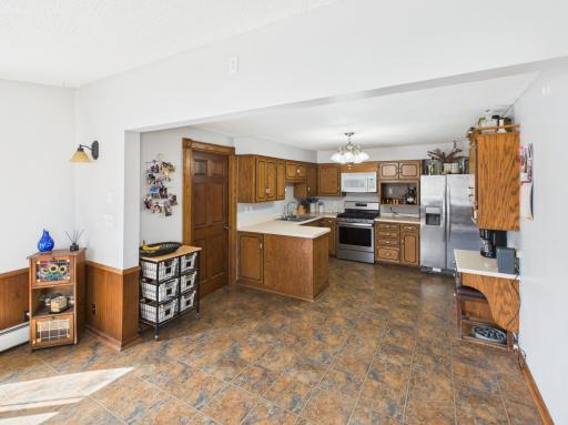 Spacious Kitchen