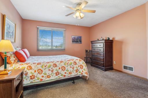 25_1511CreekMeadowDrNW_2025_DownloadforMLS_2000x1333.jpg