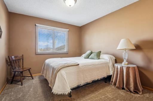 22_1511CreekMeadowDrNW_2022_DownloadforMLS_2000x1333.jpg