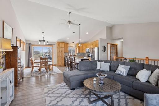 2096 21st Avenue S, Lino Lakes, MN 55038