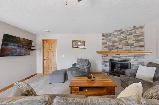 2096 21st Avenue S, Lino Lakes, MN 55038
