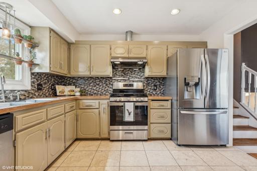 7401 76th Avenue N, Minneapolis, MN 55428