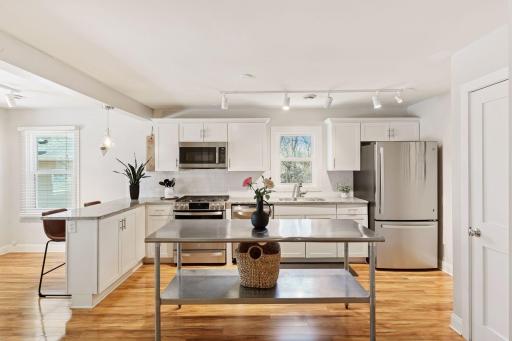 703 2nd Avenue, Excelsior, MN 55331