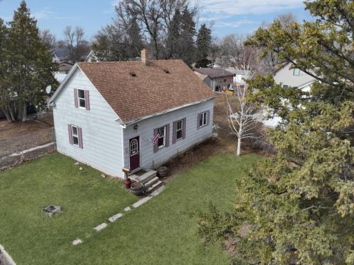 425 Crocker Avenue S, Thief River Falls, MN 56701