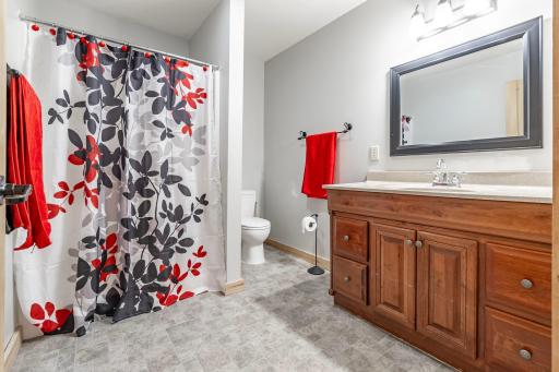 1831 Winding Trail Road, New Richmond, WI 54017