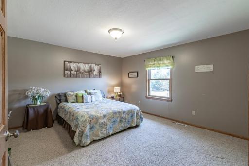 1831 Winding Trail Road, New Richmond, WI 54017