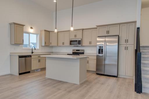 2516 38th Avenue S, Moorhead, MN 56560