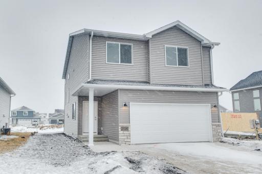 2516 38th Avenue S, Moorhead, MN 56560