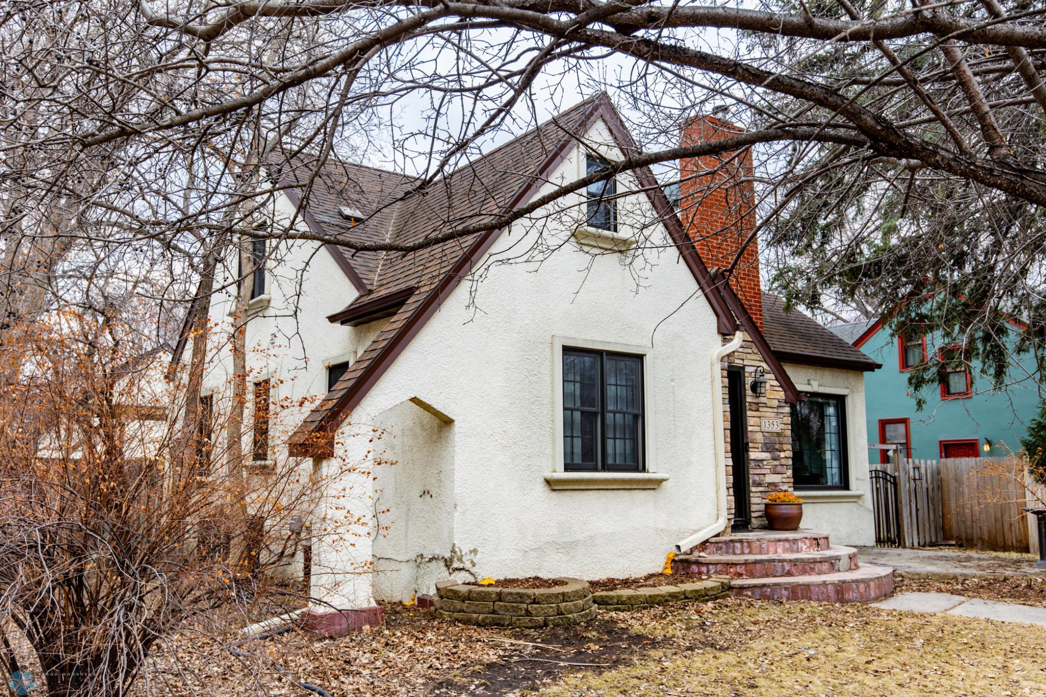 1353exteriors-5.jpg