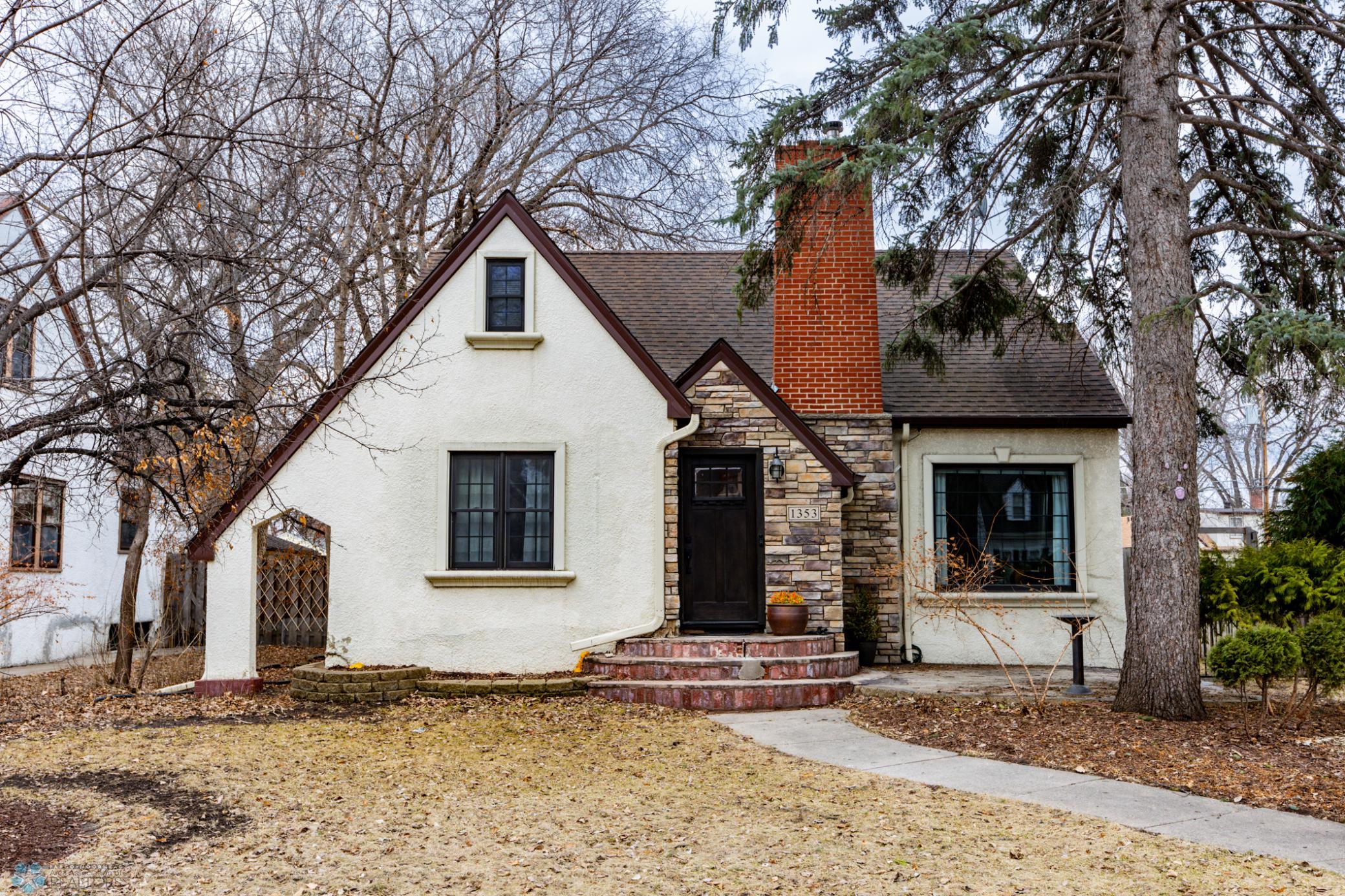 1353exteriors-4.jpg