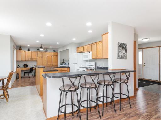 810 Gilfillan Avenue, Carver, MN 55315