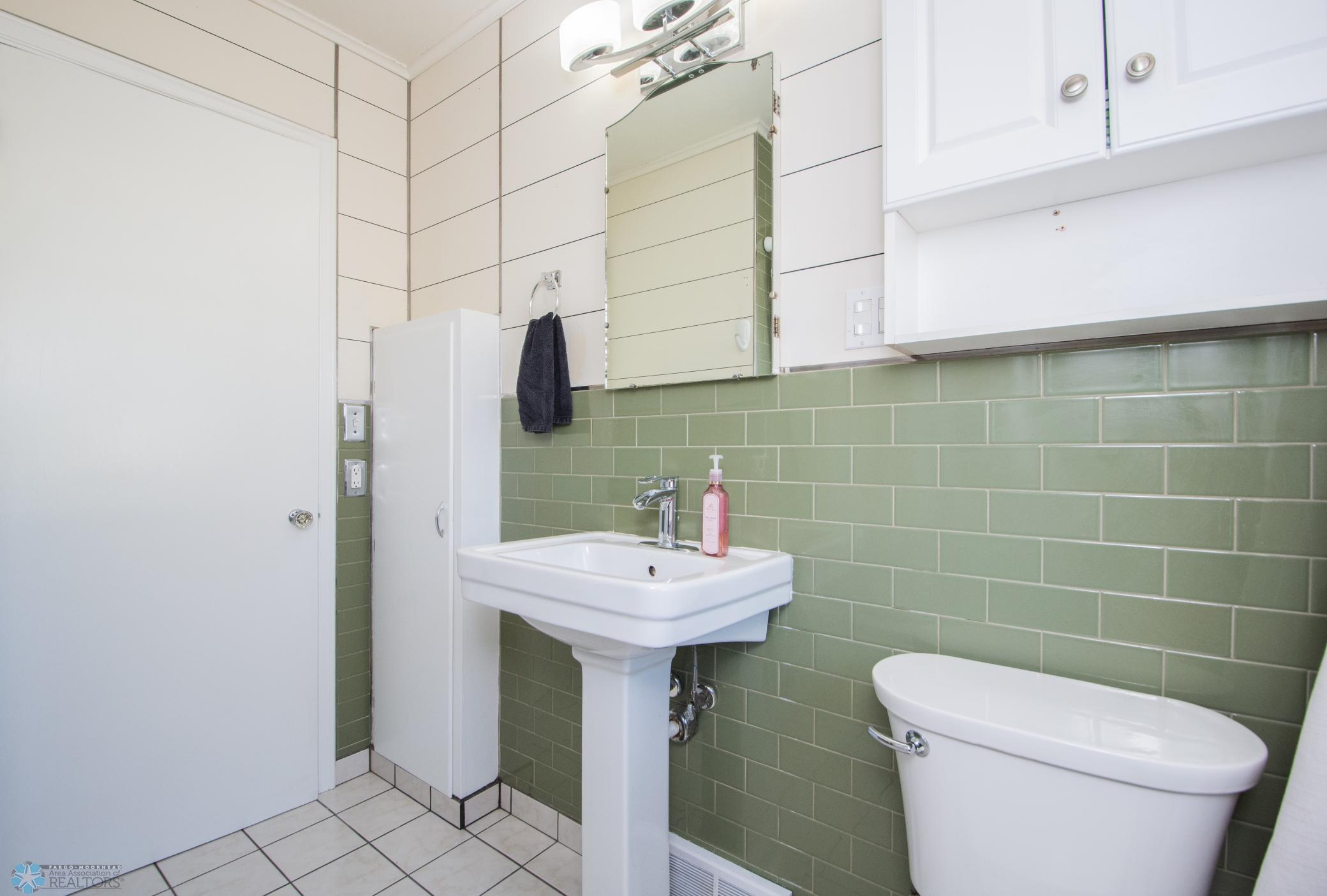 Upstairs Bathroom