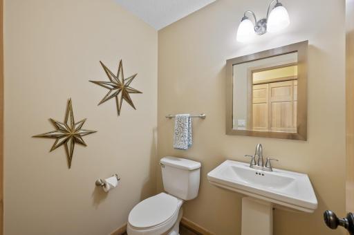 9711 Tree Farm Road, Eden Prairie, MN 55347