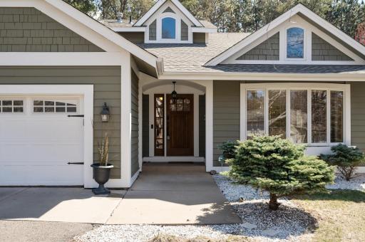 9711 Tree Farm Road, Eden Prairie, MN 55347