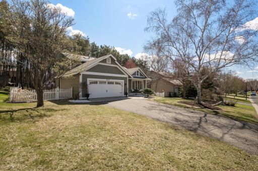 9711 Tree Farm Road, Eden Prairie, MN 55347