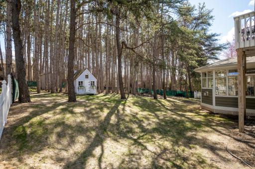 9711 Tree Farm Road, Eden Prairie, MN 55347