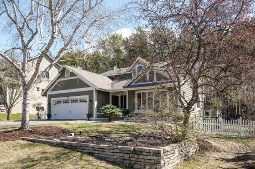 9711 Tree Farm Road, Eden Prairie, MN 55347