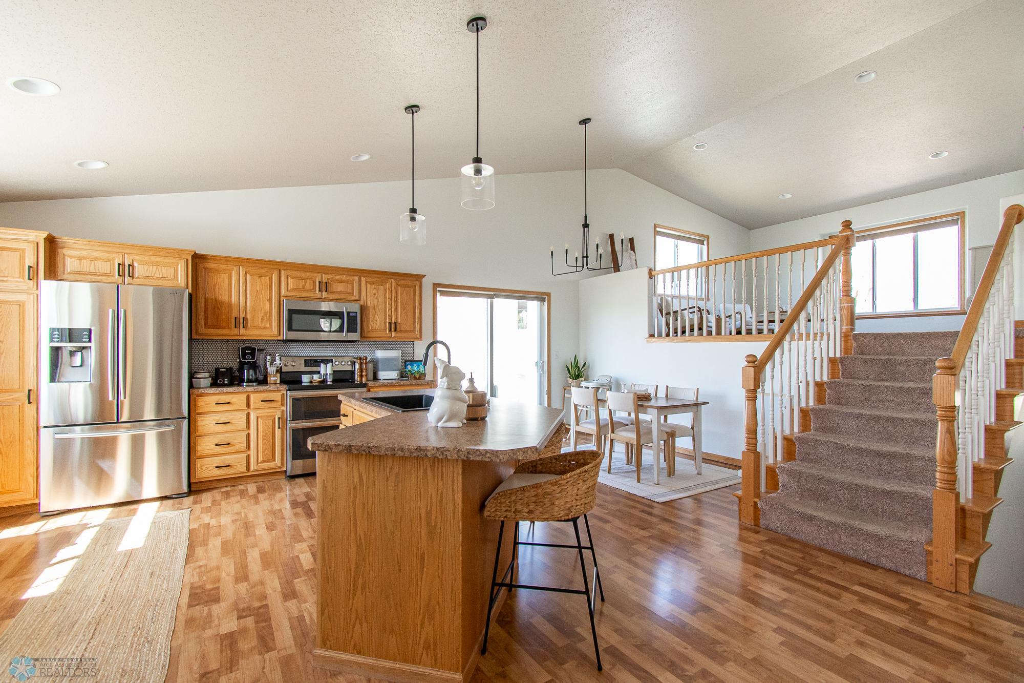 Kitchen/Dining