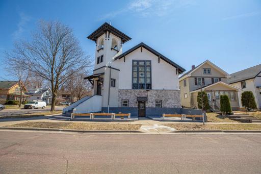 929 N 4th Street, Mankato, MN 56001