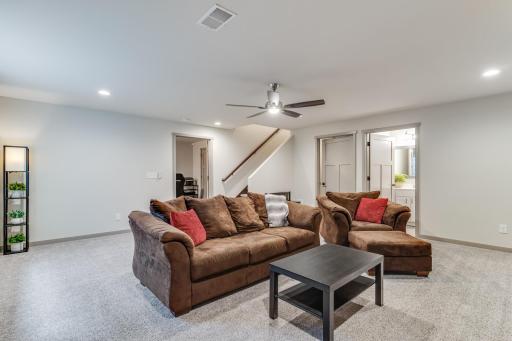 1800 Prairie Place, Holmen, WI 54636
