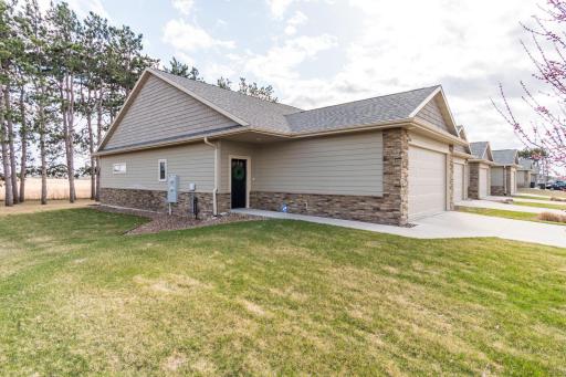 1800 Prairie Place, Holmen, WI 54636