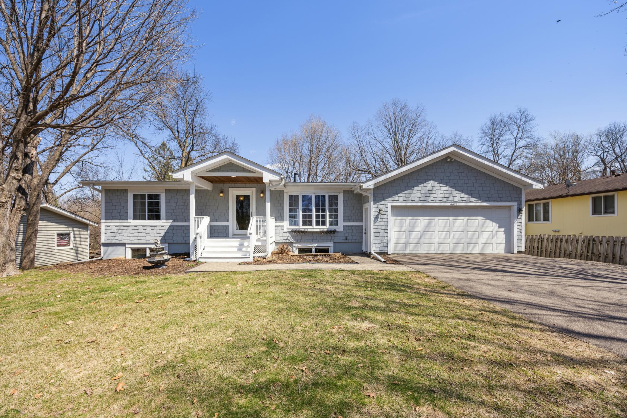 6621 Edgewood St, Rockford