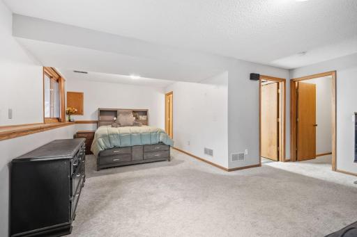 31-web-or-mls-2354 14th Terrace NW-31.jpg