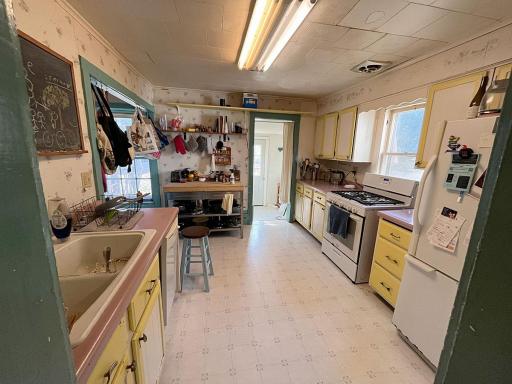 403 College Street, Northfield, MN 55057