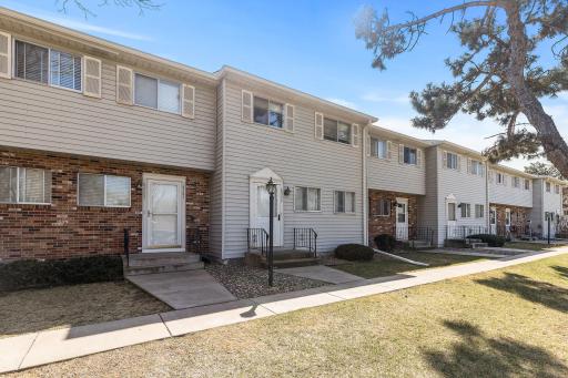 6399 15th Street N, Saint Paul, MN 55128