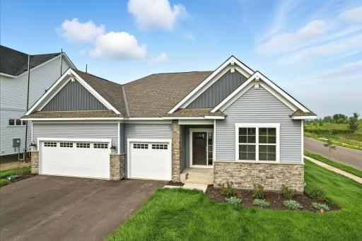 1904 Sparrow Drive, Shakopee, MN 55379