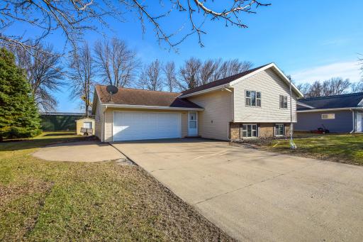 82 Robert Street, Elrosa, MN 56325