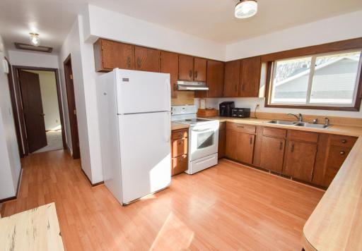 82 Robert Street, Elrosa, MN 56325
