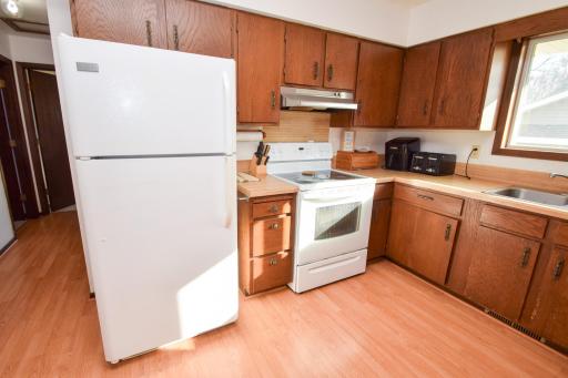 82 Robert Street, Elrosa, MN 56325