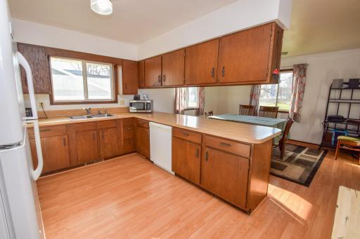 82 Robert Street, Elrosa, MN 56325