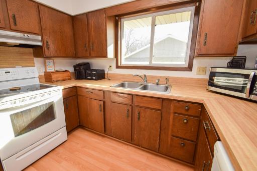 82 Robert Street, Elrosa, MN 56325