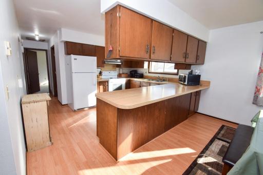 82 Robert Street, Elrosa, MN 56325