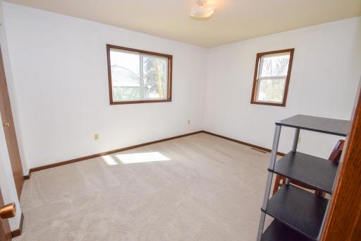 82 Robert Street, Elrosa, MN 56325
