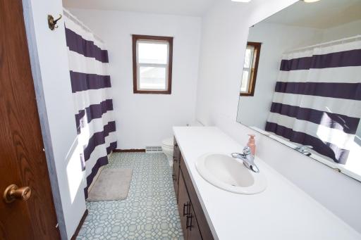 82 Robert Street, Elrosa, MN 56325