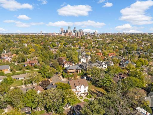 1647 W 26th Street, Minneapolis, MN 55405