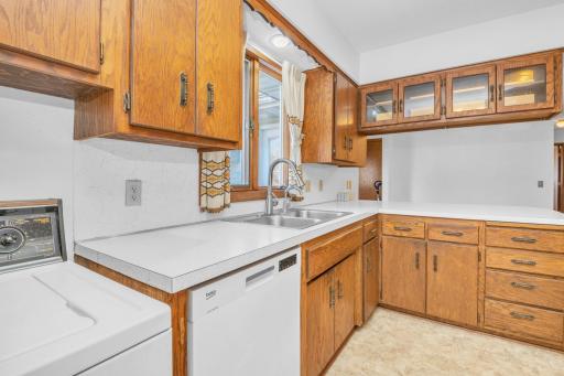125 Fairy Lake Road, Sauk Centre, MN 56378