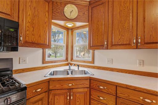 914 9th Avenue SE, Austin, MN 55912
