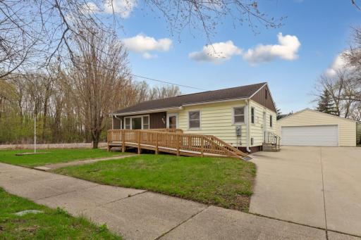 914 9th Avenue SE, Austin, MN 55912