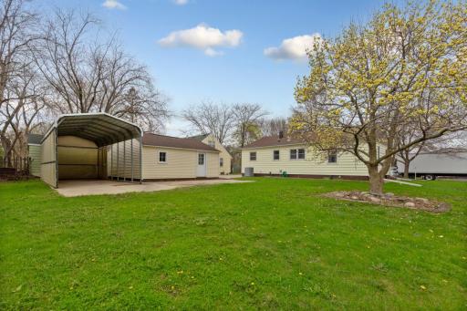 914 9th Avenue SE, Austin, MN 55912