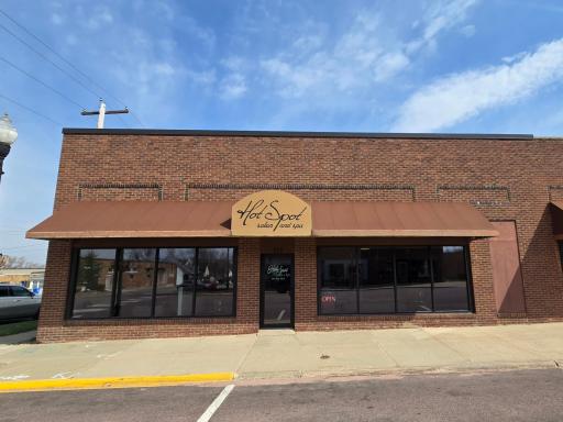 223 W Main Street, Pipestone, MN 56164