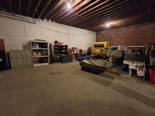 223 W Main Street, Pipestone, MN 56164