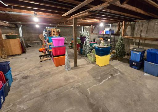 223 W Main Street, Pipestone, MN 56164
